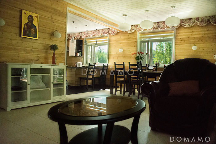 Проект каркасного дома с просторным холлом на мансардном этаже