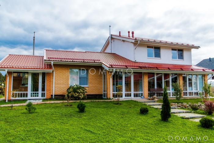 Проект дома из газобетона с небольшой мансардой